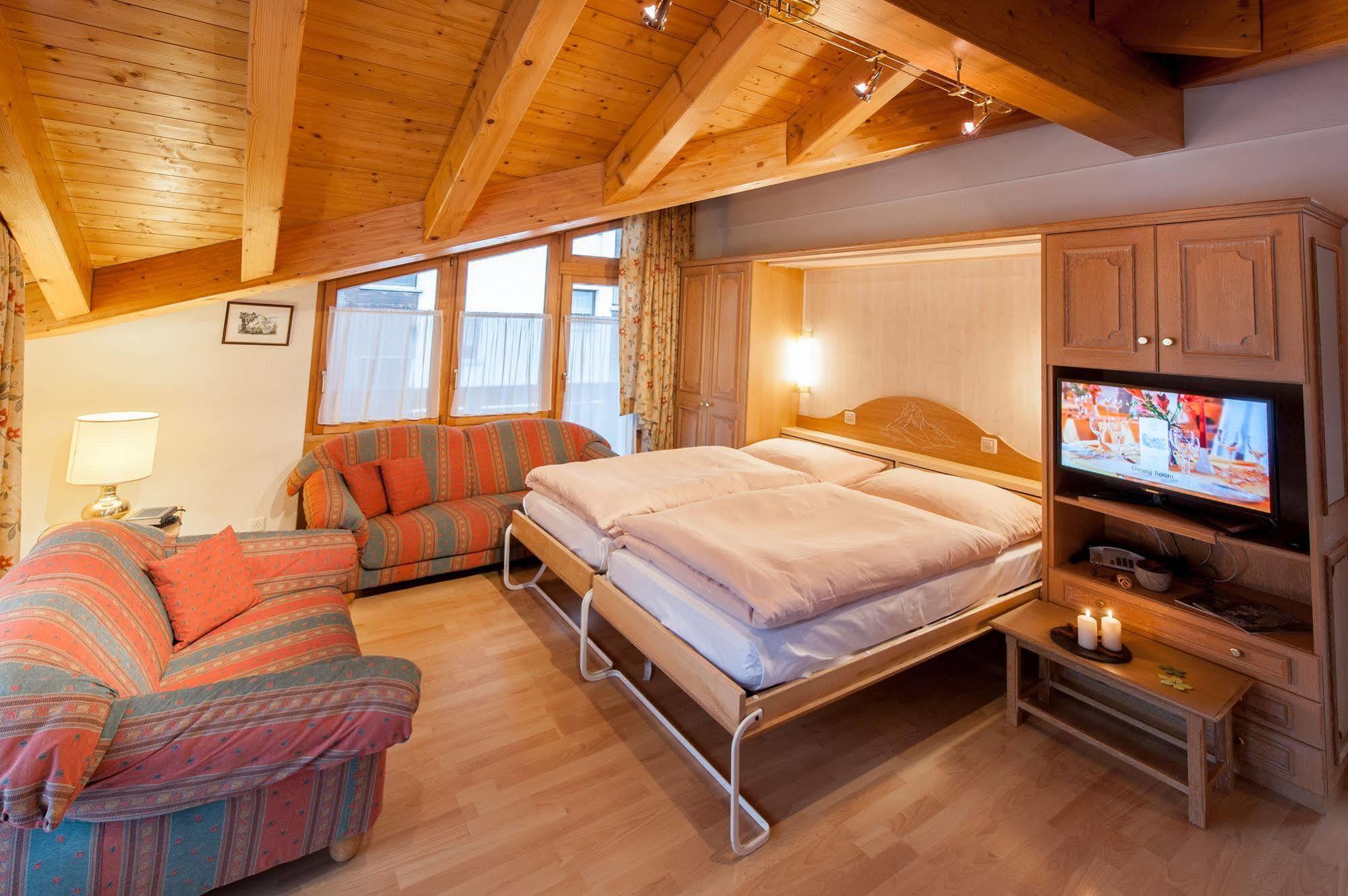 Appartements Zermatt Paradies Екстер'єр фото